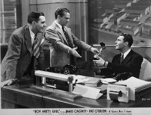Ralph Bellamy, James Cagney & Pat O'Brien in Boy Meets Girl (1938)